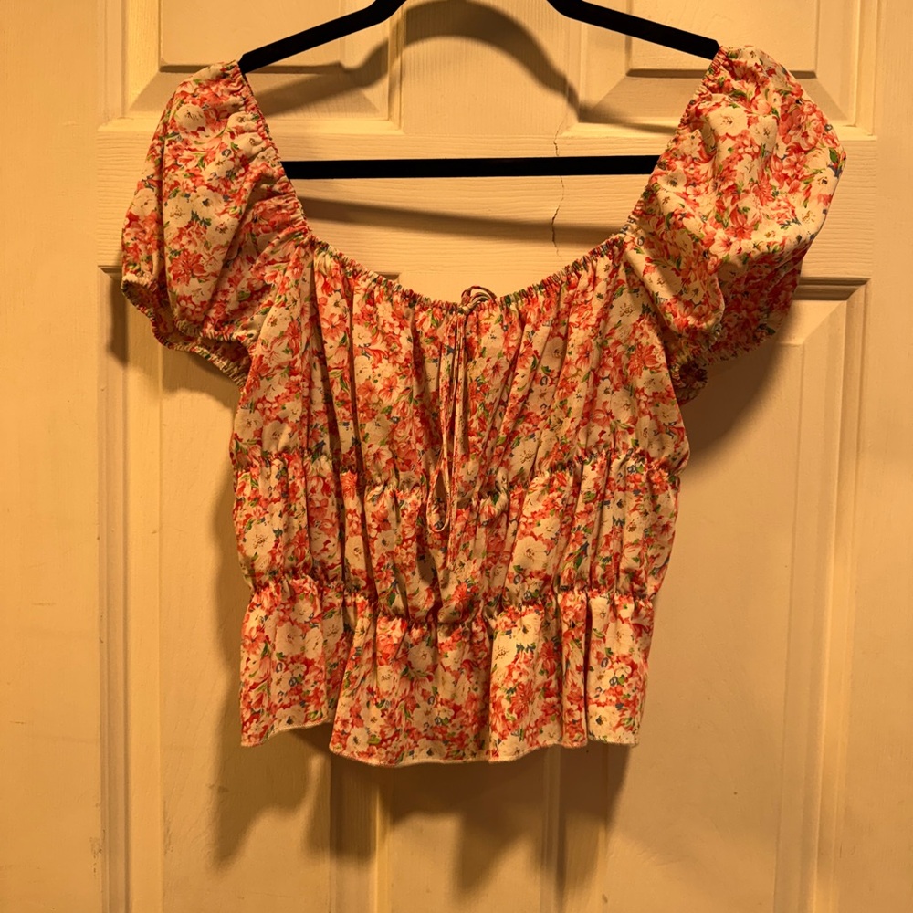 SHEIN White Crop Top with Red Floral Print